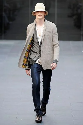 Look 12